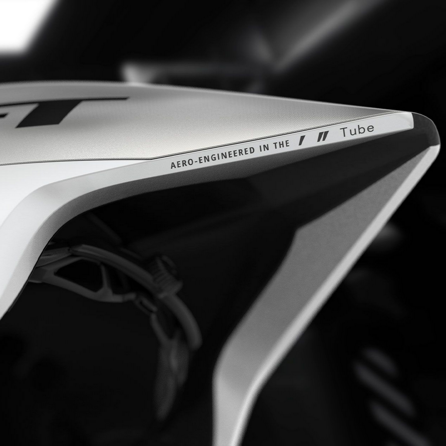 Casco Met Drone Wide Body 2 - Bianco