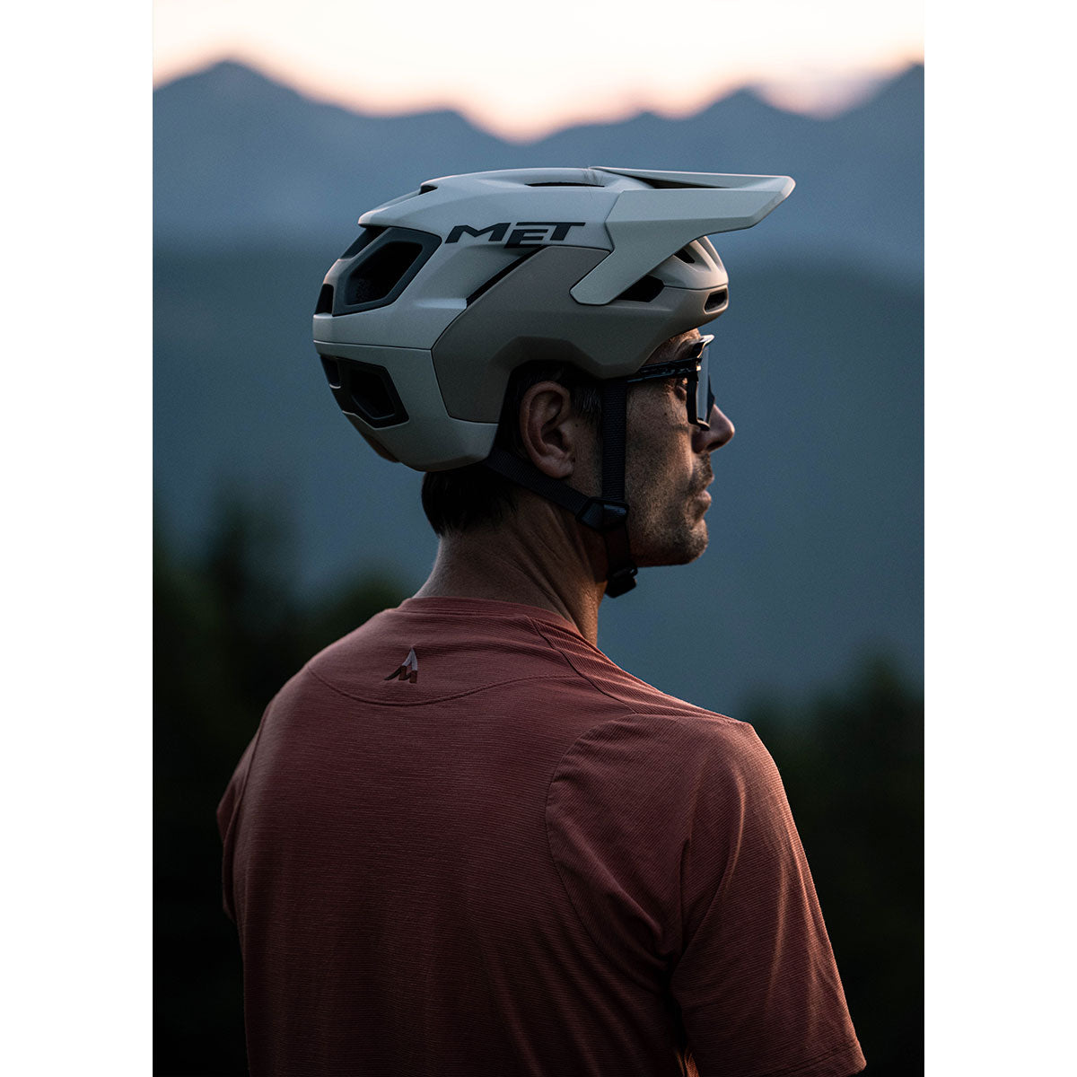 Casco Met Revo Mips - Grigio chiaro