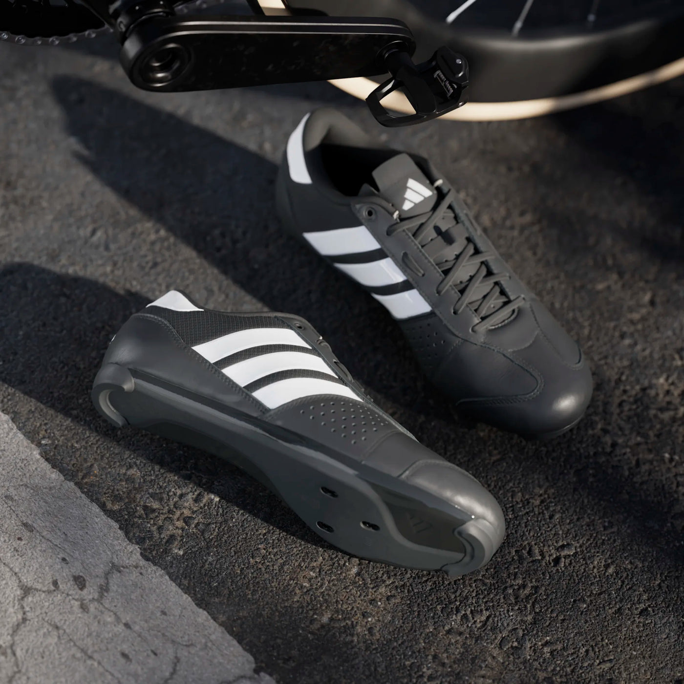 Scarpe Adidas Heritage Road - Nero